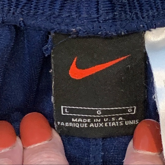 Nike Men’s Athletic Shorts‎ L - Picture 3 of 5